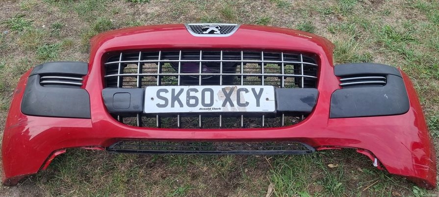 Купить Бампер передний перед peugeot 3008