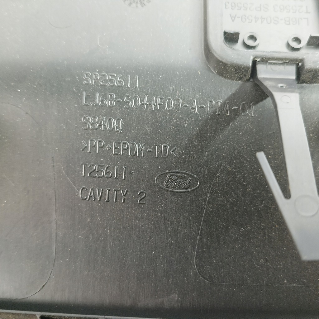 фото №10, Ford escape 20- выключатель света защита коленная панели usa