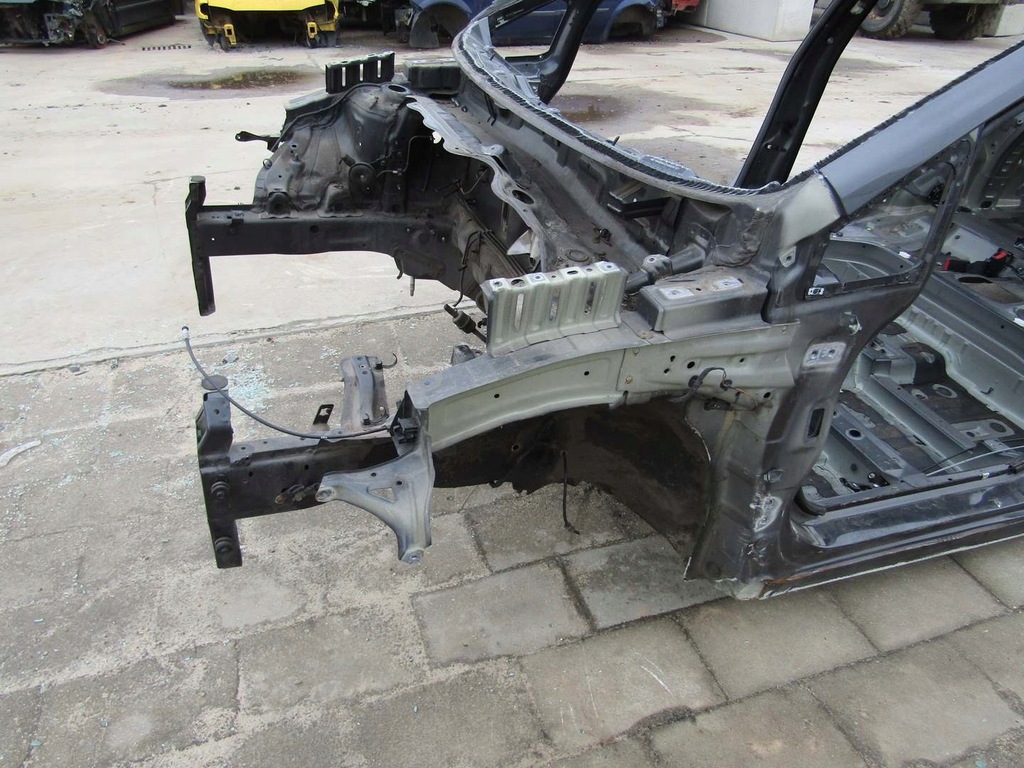 фото №2, Rio iii 16r лонжерон ліва чверть передня перед