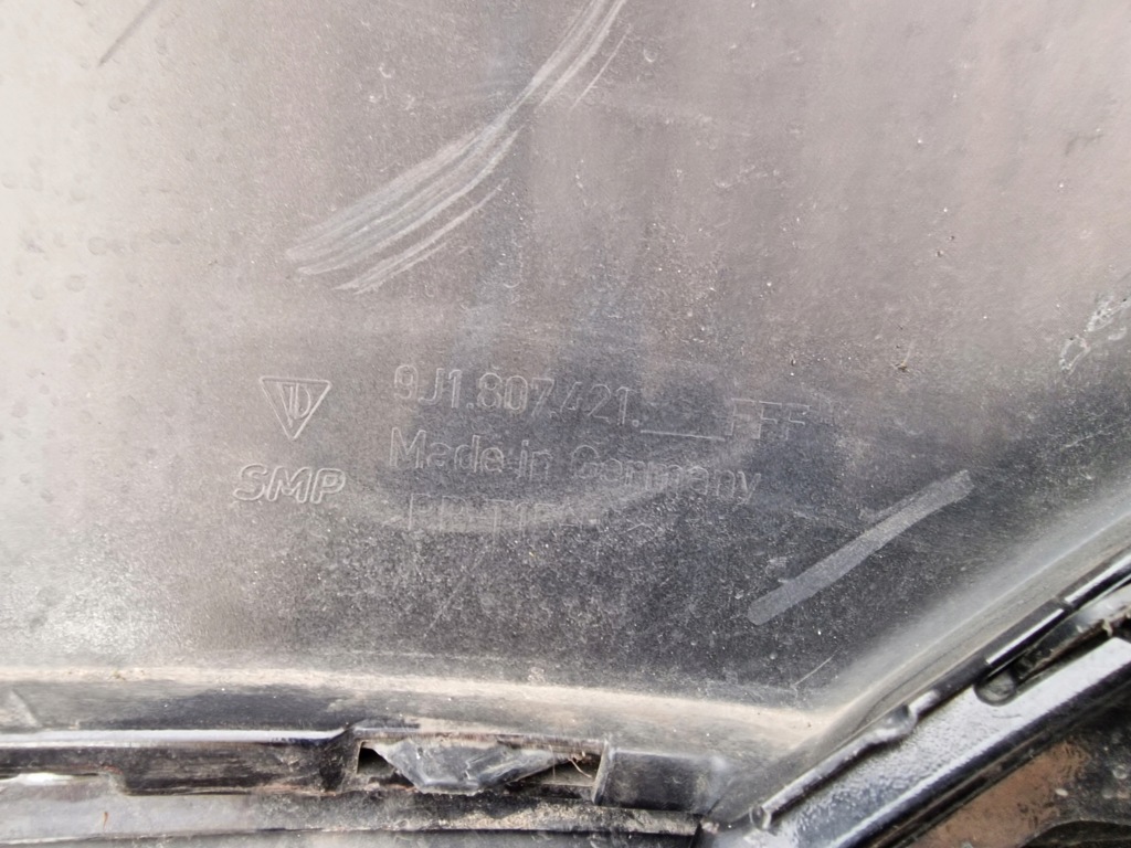 фото №10, Porsche taycan бампер задний