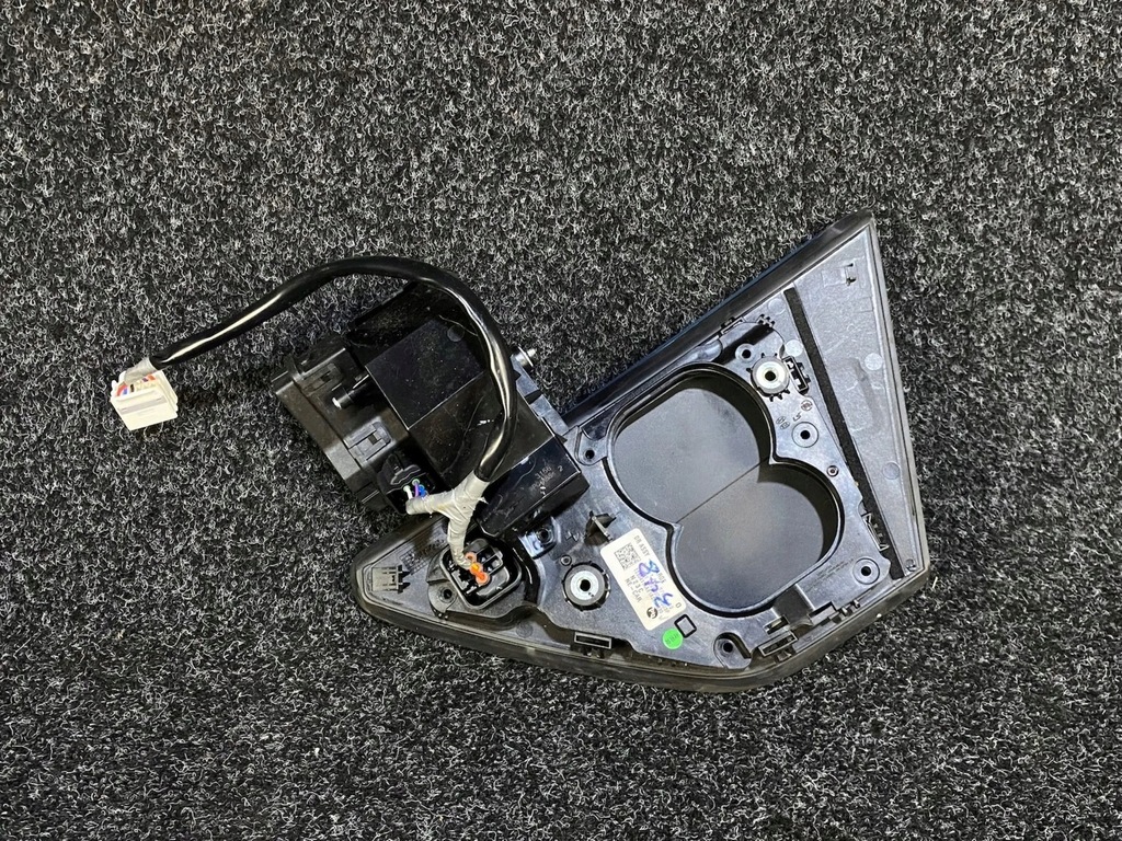 фото №7, Hyundai ioniq 5 v 21- защита крышка заглушка зарядки разъём