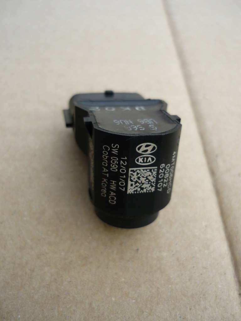 фото №6, Hyundai i40 2012r. датчик pdc паркування задня 6-pin 95720-3z100 лак ub6