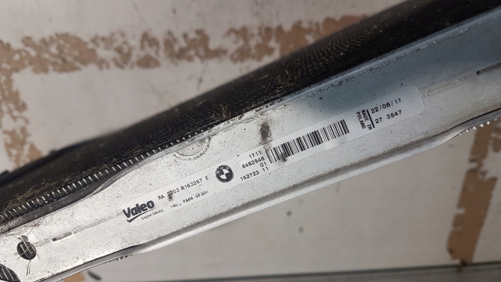 Купить Bmw 3 f30 радиатор воды 8482946 3.0 d 335 xd