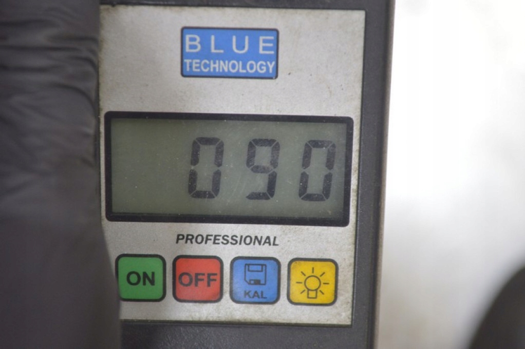 фото №7, Капот кришка двигуна 452-26 volvo xc70 00-05