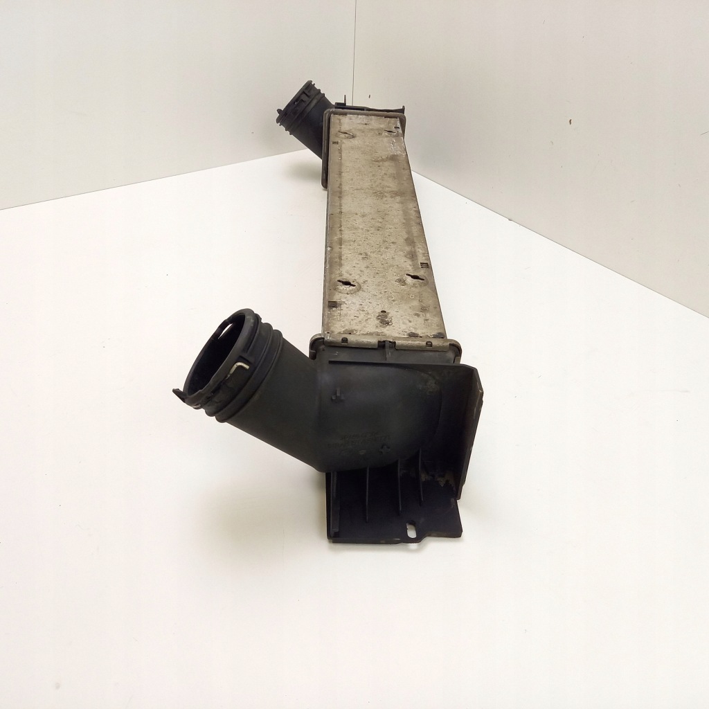 фото №5, 2008 bmw 3 e90 e91 интеркулер 52491608