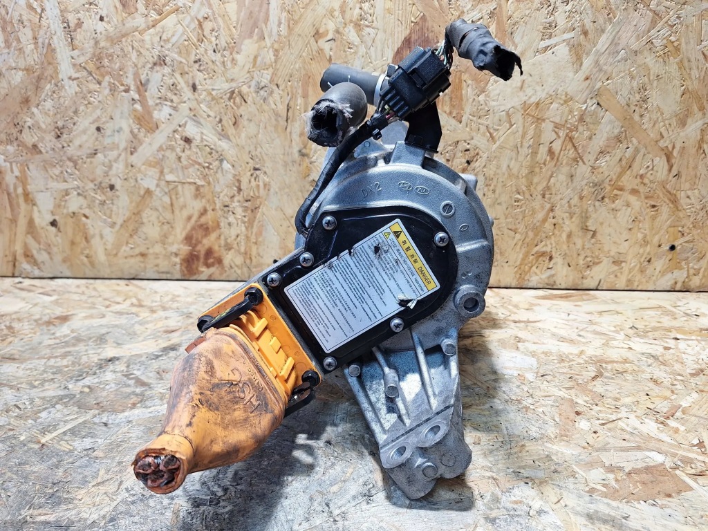 Генератор 37390-2m900 hyundai tucson iv 1.6 t-gdi гібрид в Україні