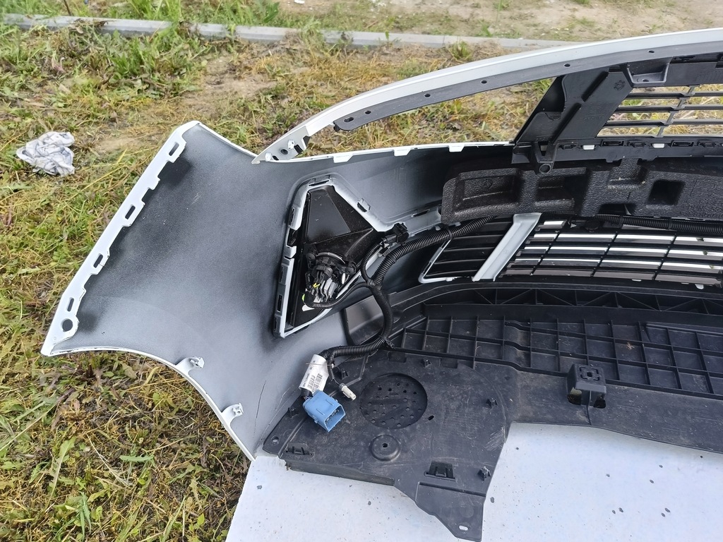 фото №5, Opel astra l бампер перед 4 pdc bdb