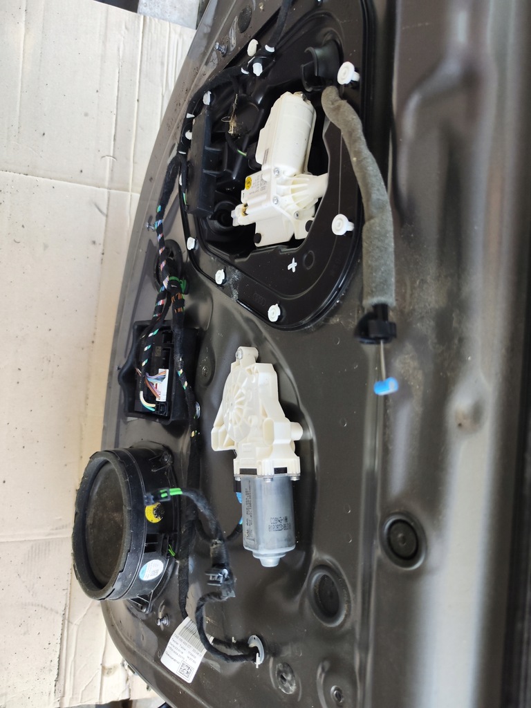 фото №8, Дверь левая задняя полный доводчик audi a7 4k c8 2018