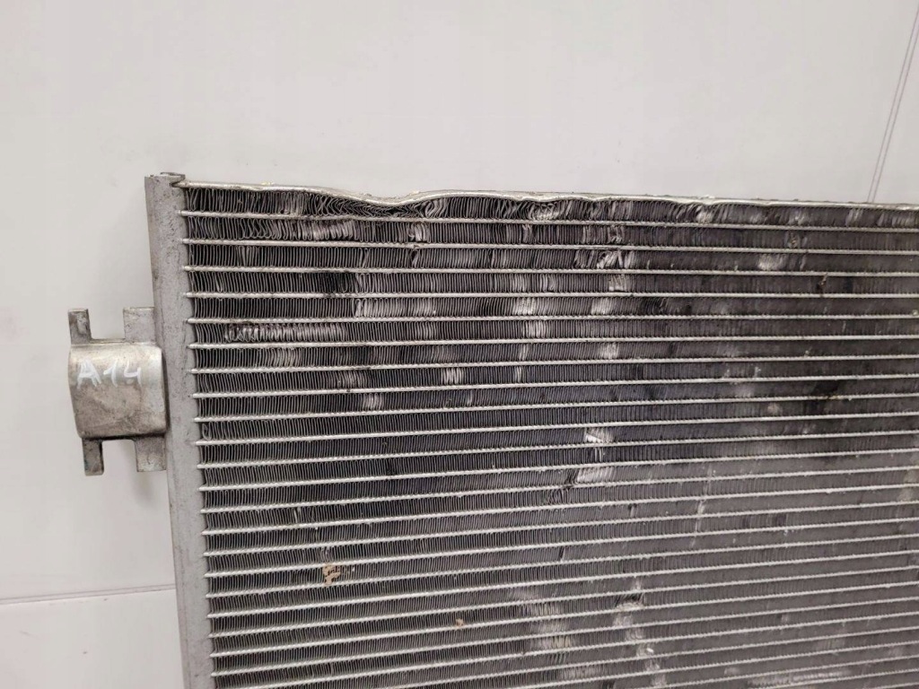 Радіатор кондиціонера nissan qashqai j11 2018 921009251r Недорого