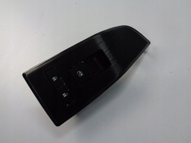 фото №1, Панель скло правий перед nissan qashqai iii