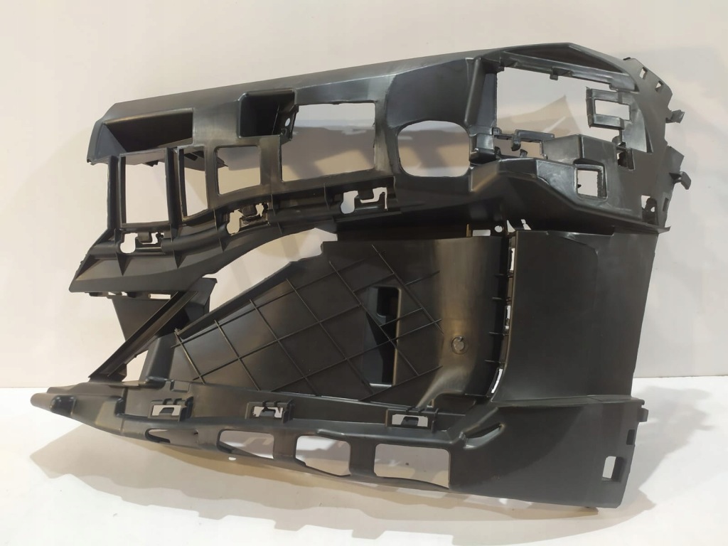 фото №1, Bmw 7 g11 g12 lci кронштейн протитуманної фари ліва - 15536