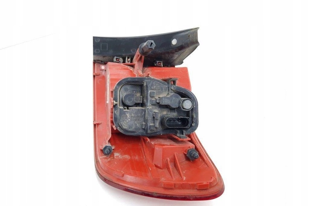 фото №8, Лампа ліва задня audi a6 allroad 4fh, c6 89037044 3.0l дизель 171kw 2006