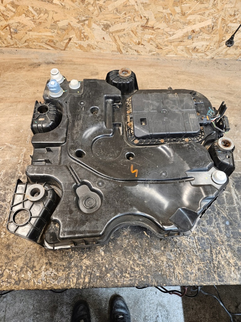 фото №1, Peugeot 5008 i бак жидкость adblue 9807475680