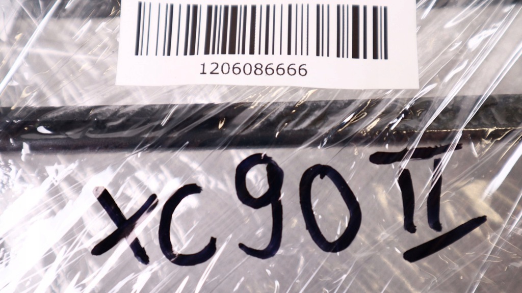 фото №7, Volvo xc90 ii решётка бампера перед