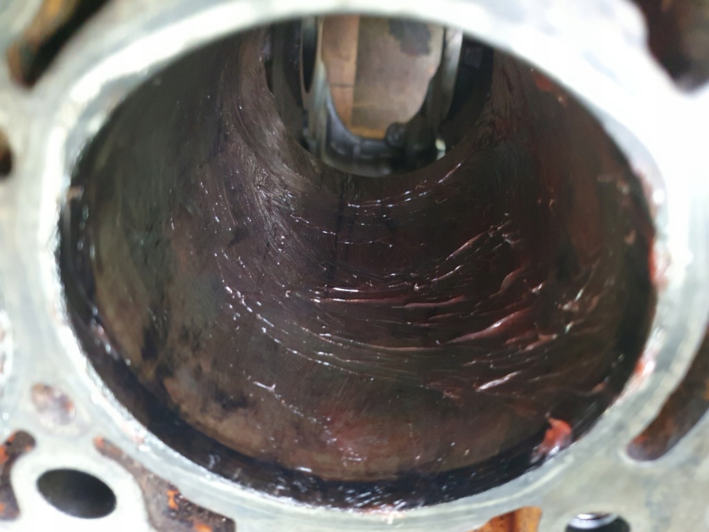 Блок dół двигателя голый iveco 2.3 jtd euro6 f1agl411c f1agl411 Оригинал