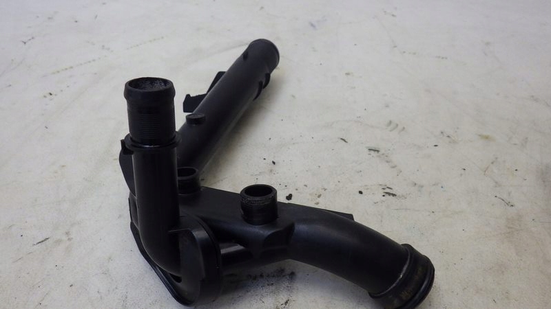 фото №3, Патрубок wody renault megane iv 1.5 dci