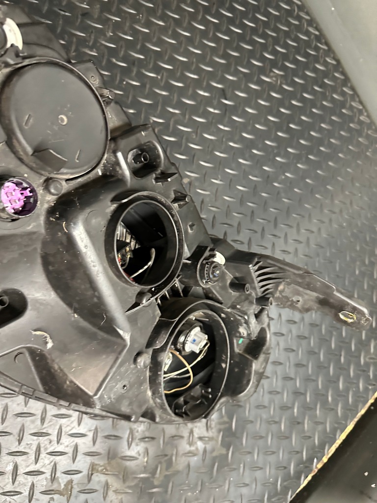 фото №15, Лампа правий перед fiat doblo ii lift пошкоджені скло 51974243