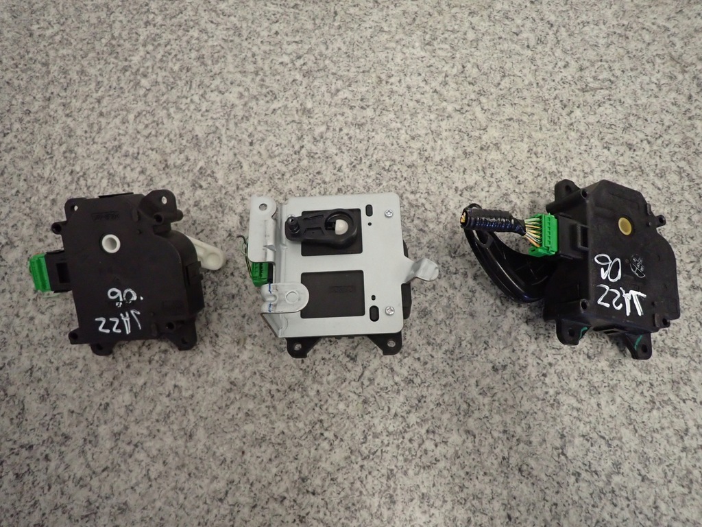 фото №5, Honda jazz 02-07 моторчик отопителя блок управления