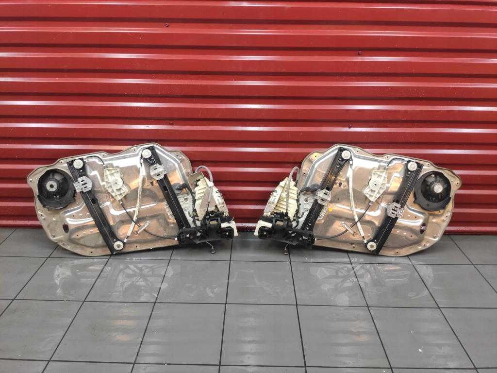 фото №1, Mercedes w221 замок доводчик правый перед доводчик дверь