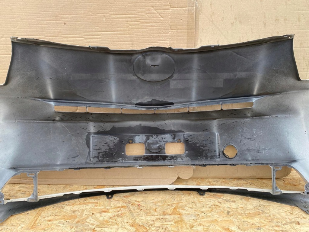 Бампер передний перед toyota iq с Разборки