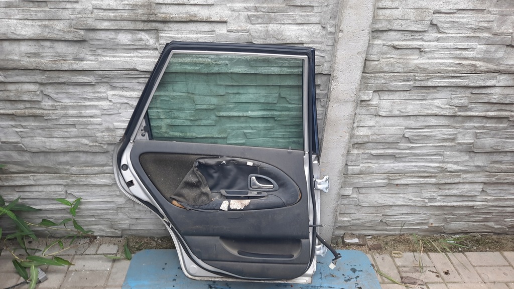 фото №13, Дверь левая задняя volvo v40 i