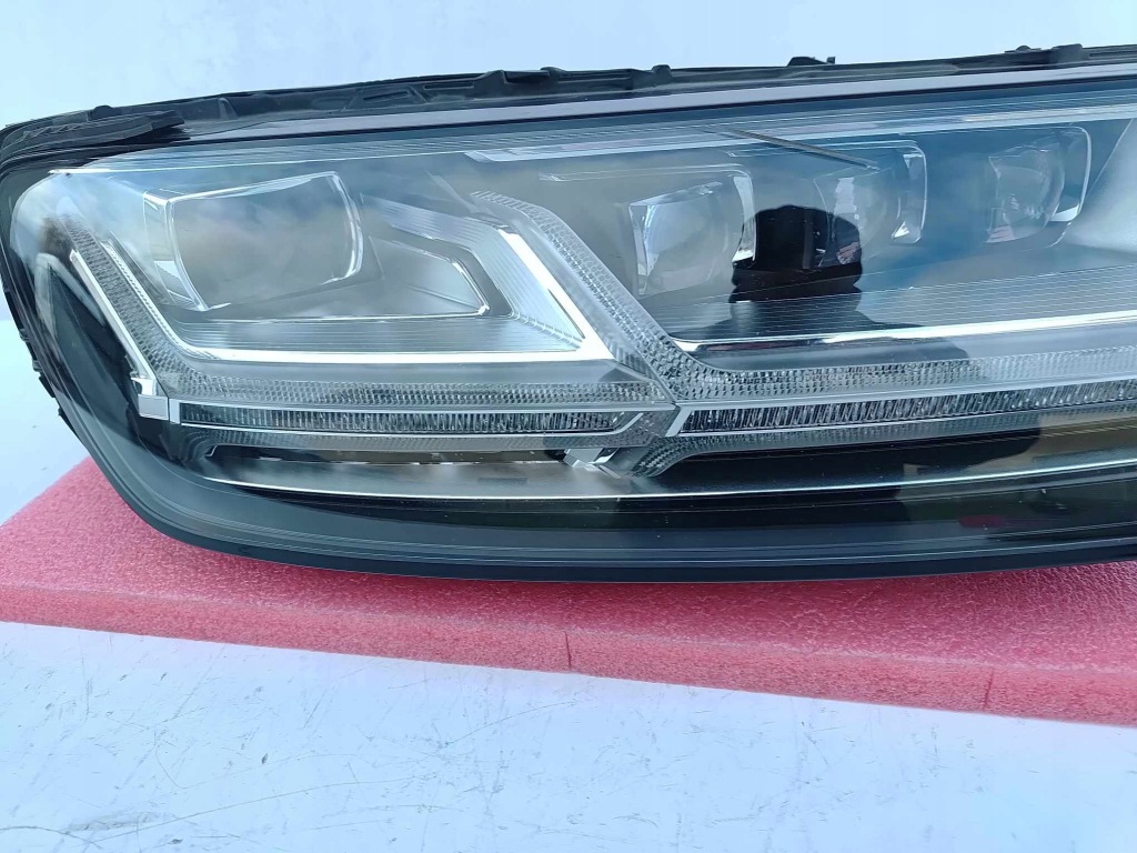 Audi q7 7m фара правый  перед передняя full led matrix 4539 в Украине