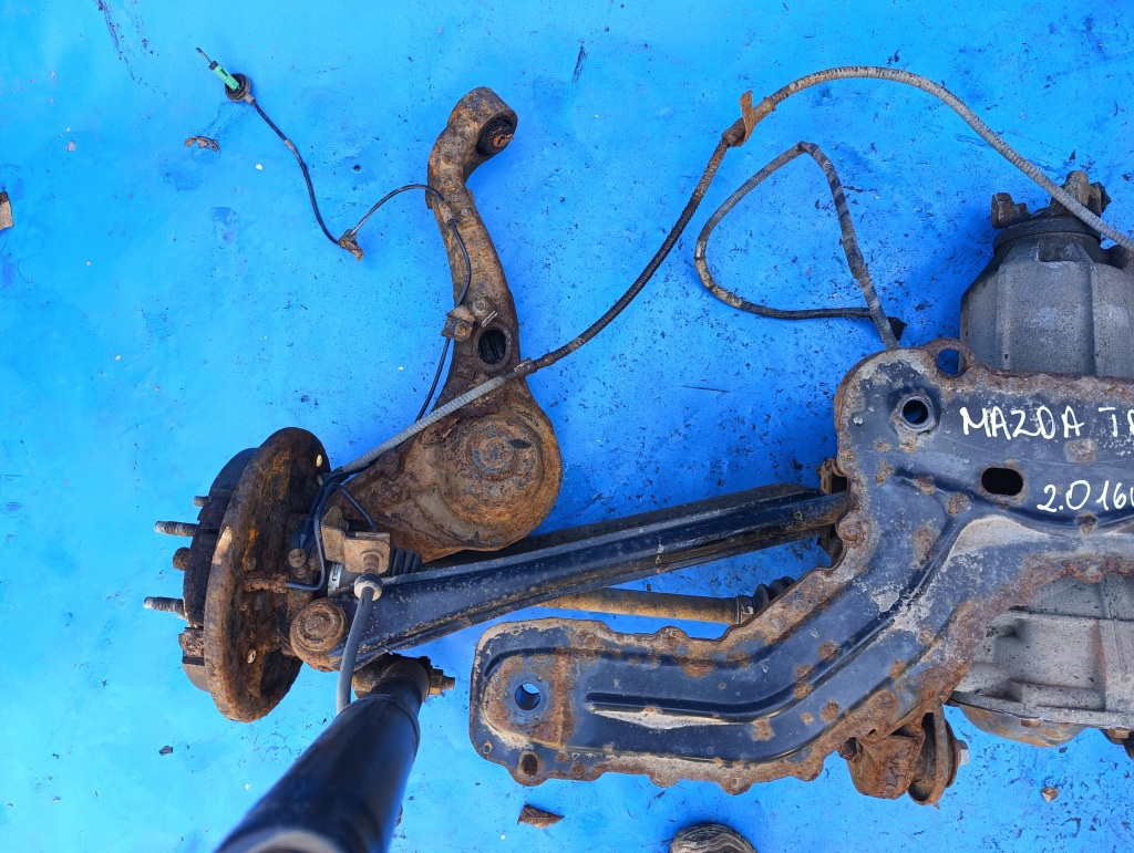Підвіска балка підрамник міст диференціал mazda tribute 1 00-04r. 2.0 16v Зі Шроту