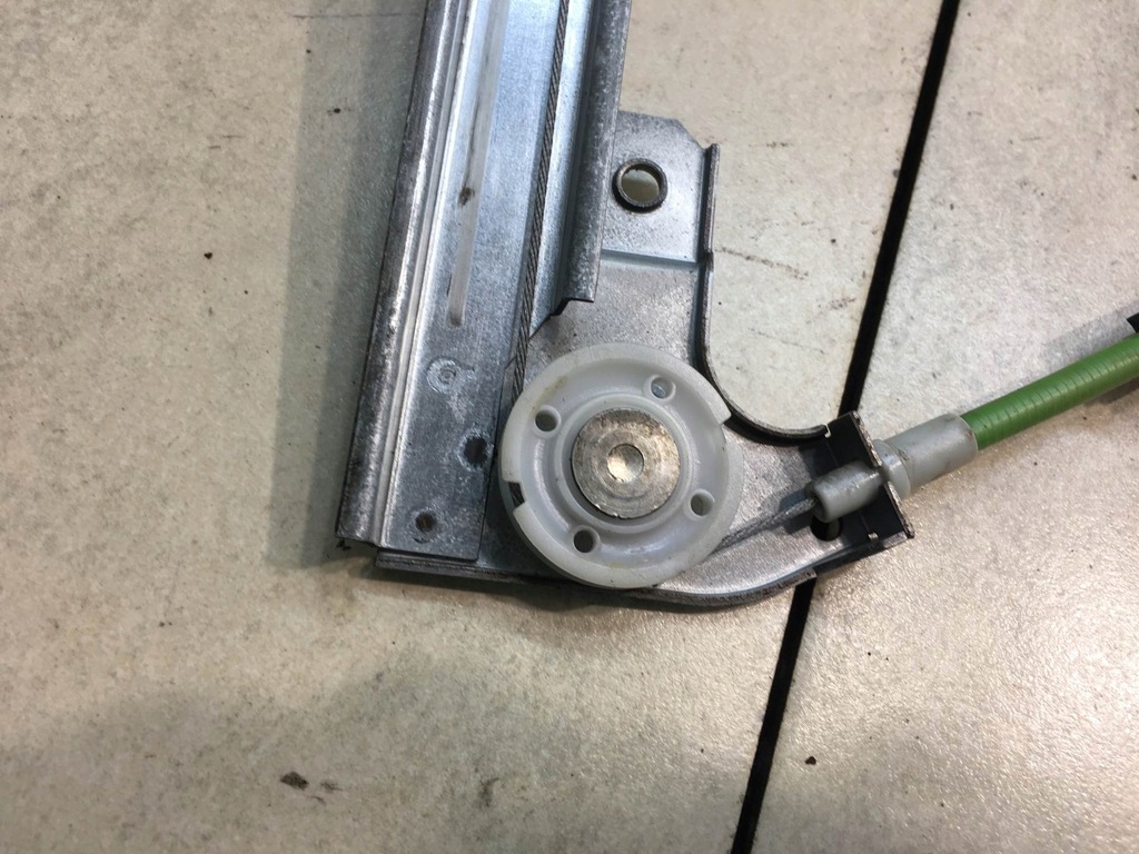 фото №10, Подъемник стекло правый fiat scudo ii 6 pin