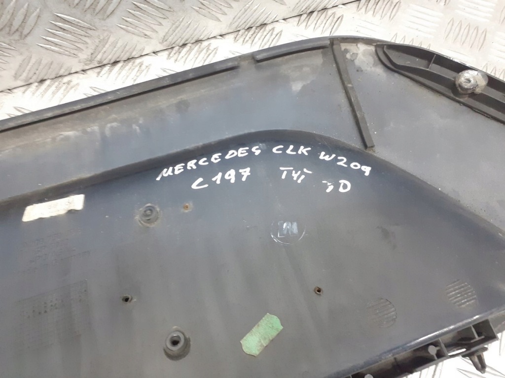 фото №3, Накладка кришки mercedes clk w209