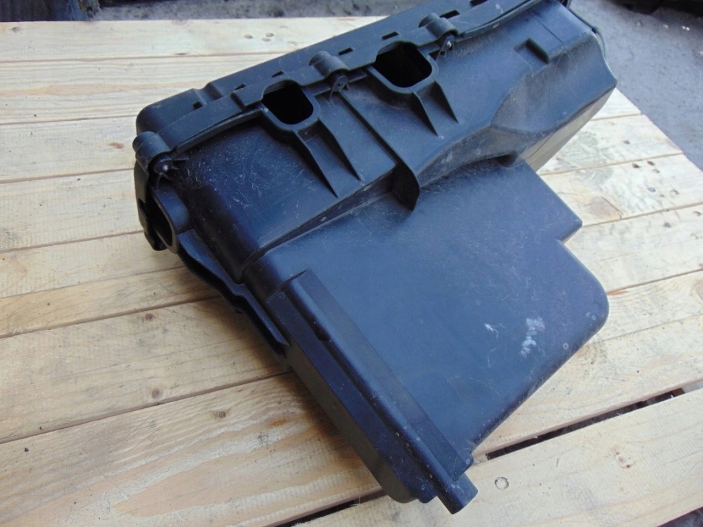 фото №5, Корпус комп'ютер коробка bmw f20