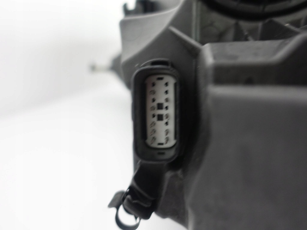 фото №10, Ford puma mk2 ii 19- full led левая eu перед лампа