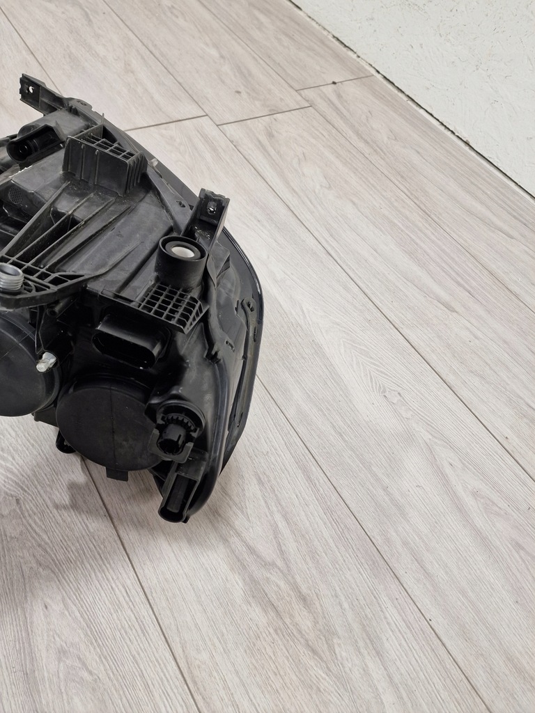 фото №11, Audi a1 82a 18+ лампа перед звичайна