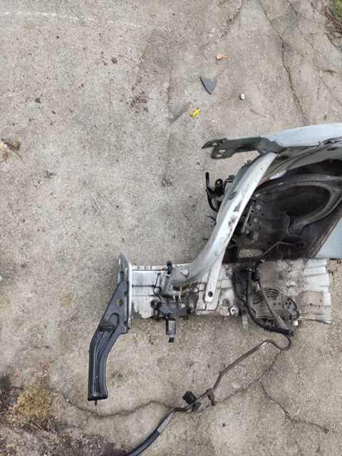 фото №2, Чверть лонжерон перед mercedes w216 cl ліва