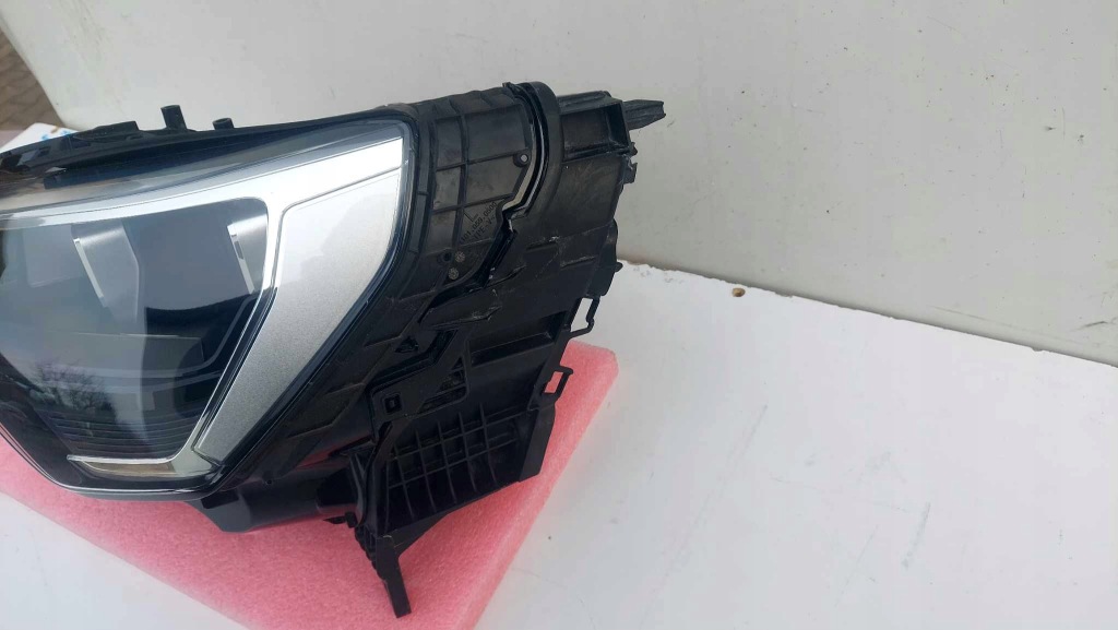 фото №5, Audi q3 ii 83a лампа ліва перед передня led 1562