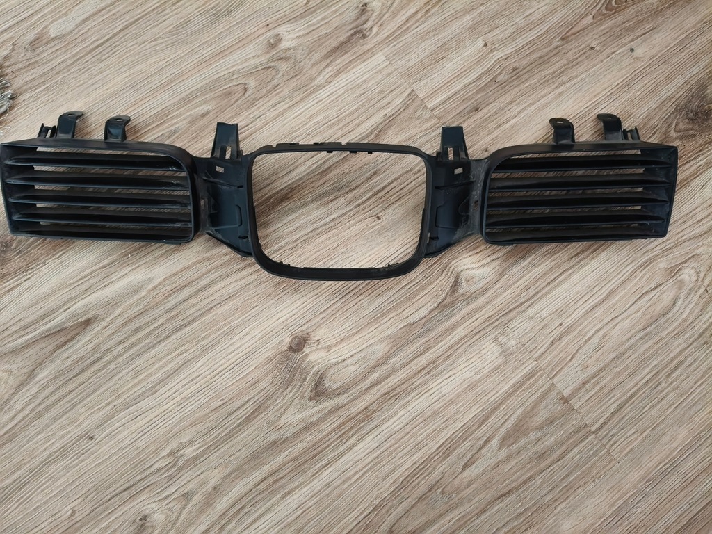 фото №1, Seat toledo ii leon i решётка радиатора решётка радиатора 99-05