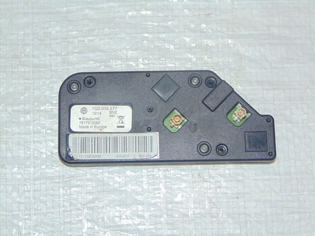 фото №1, Vw eos усилитель антенный радио антенна 1q0035577