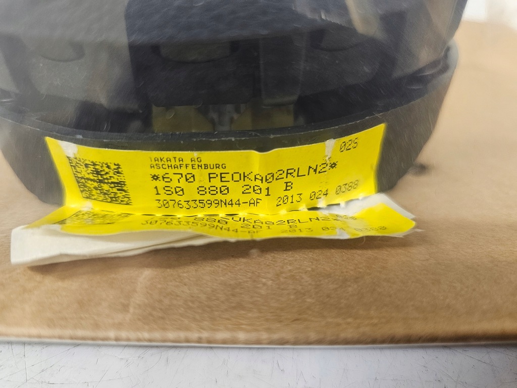 фото №6, Volkswagen up up! подушка подушка безпеки водія 1s0880201b