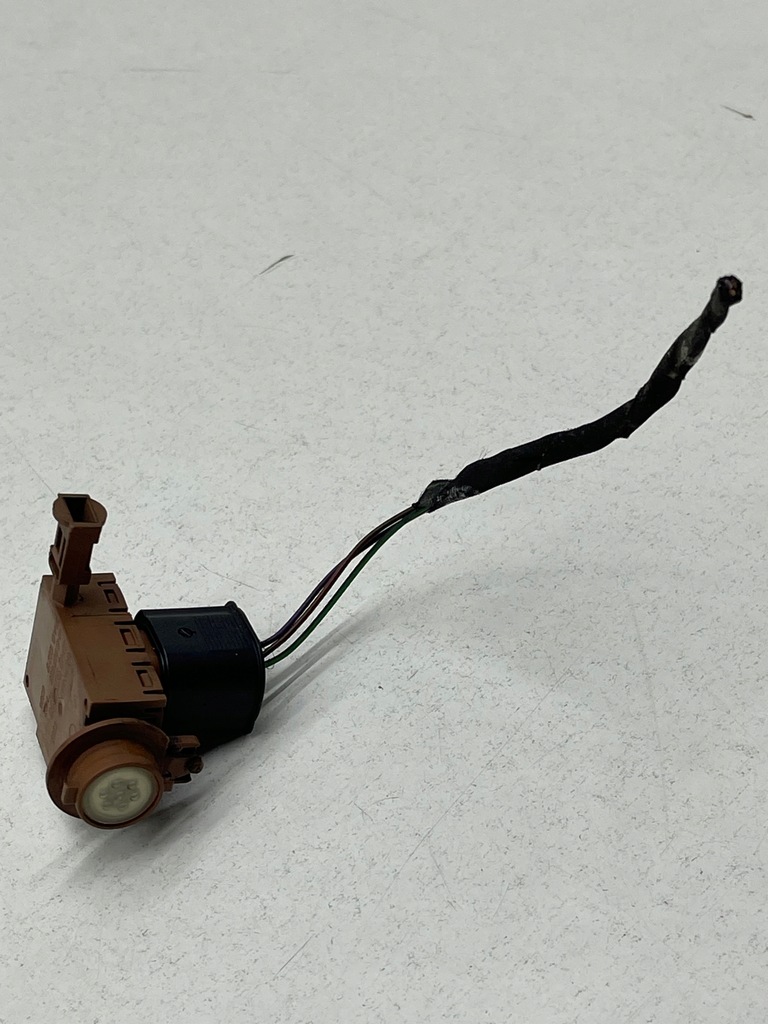 фото №6, Audi a4 a8 q5 a7 a6 c7 датчик якості повітря