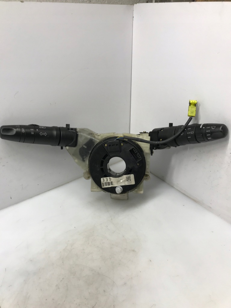 фото №1, Переключатель комбинированный 25560-bc60a nissan