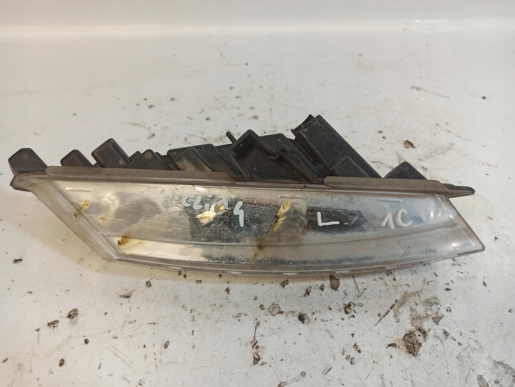 Renault clio iv 4 0.9 tce противотуманная фара led drl левый 266051034r в Украине