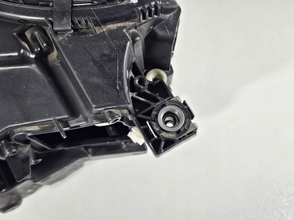 Фара правий перед передня audi q5 2 80a full led cala європа Ціна