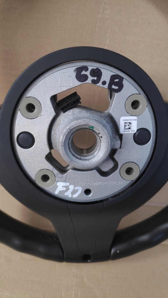 Руль m набор лепестки переключения мультифункция кожа bmw f20 308891410 Оригинал