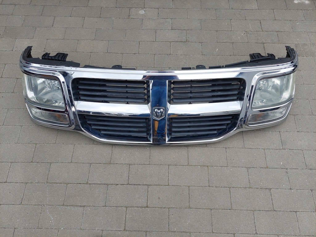 фото №1, Решётка радиатора решётка радиатора хром лампы перед dodge nitro