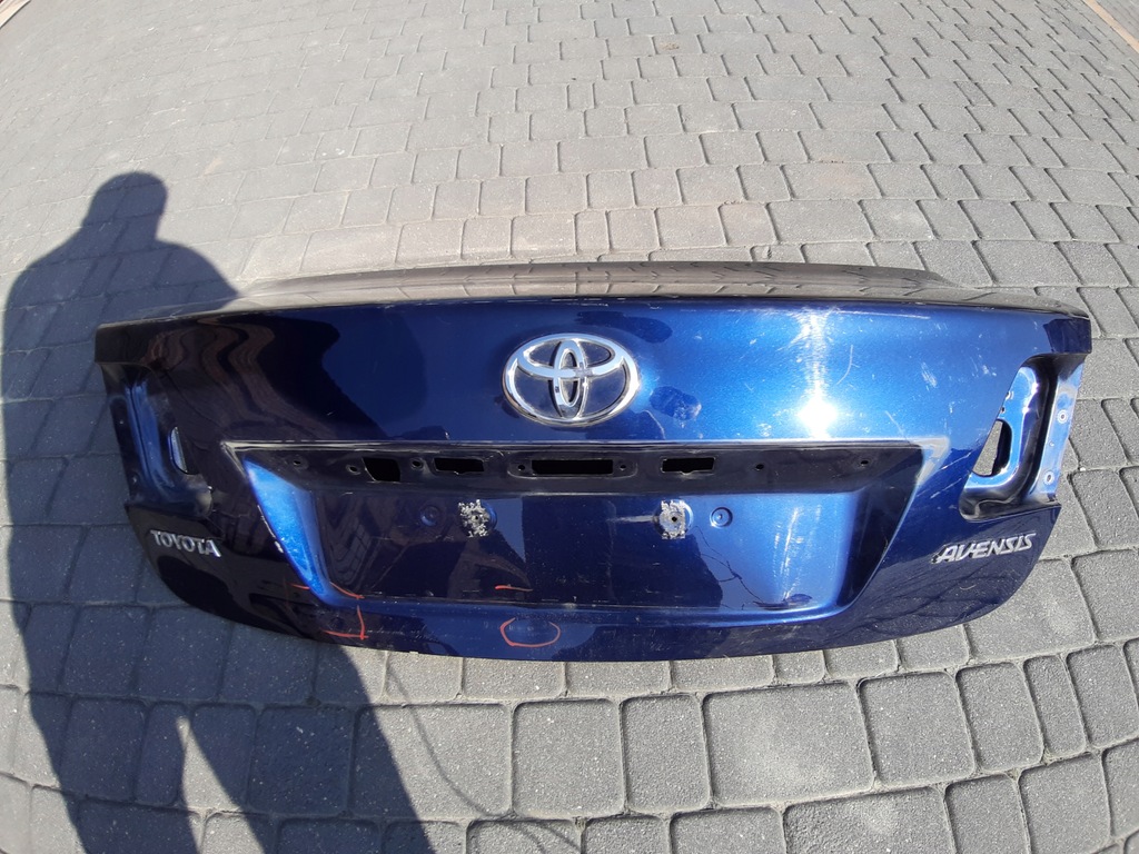 фото №1, Крышка багажника задняя toyota avensis t27 sedan