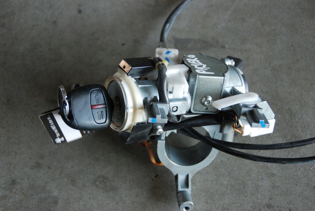 фото №4, Замок зажигания ключ автоматическая коробка передач 3.2 did mitsubishi pajero iv 07r