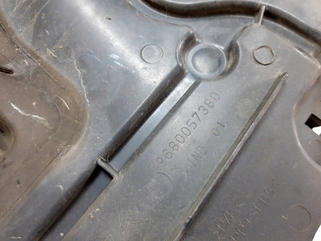 фото №4, Воздуховод воздуха левая 9680057380 peugeot 207