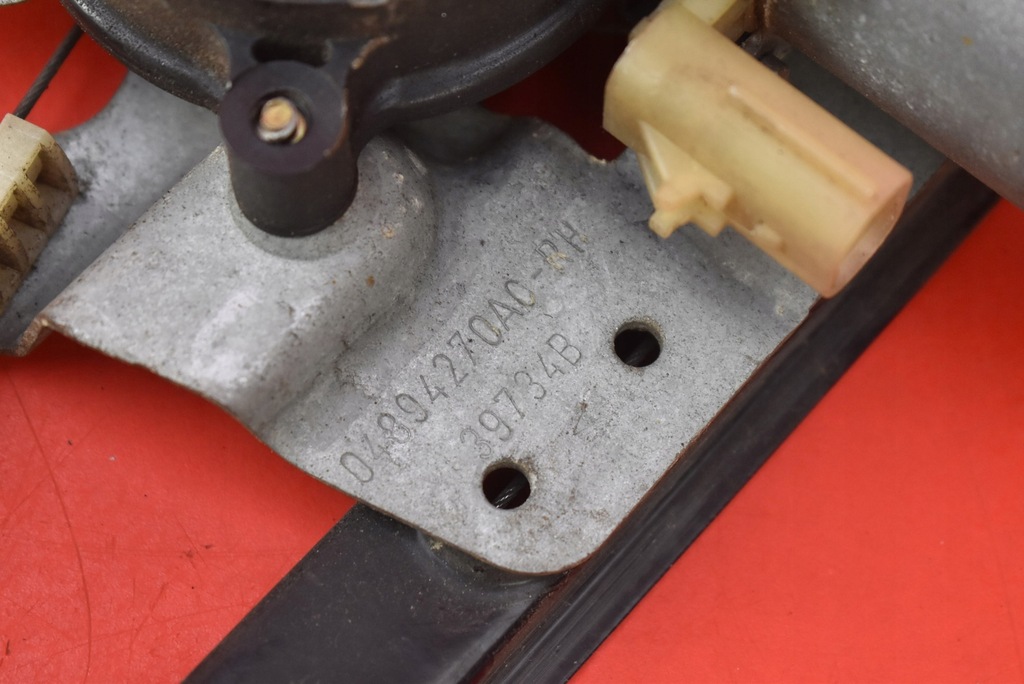 фото №6, Подъемник стекло правый перед eu chrysler pacifica