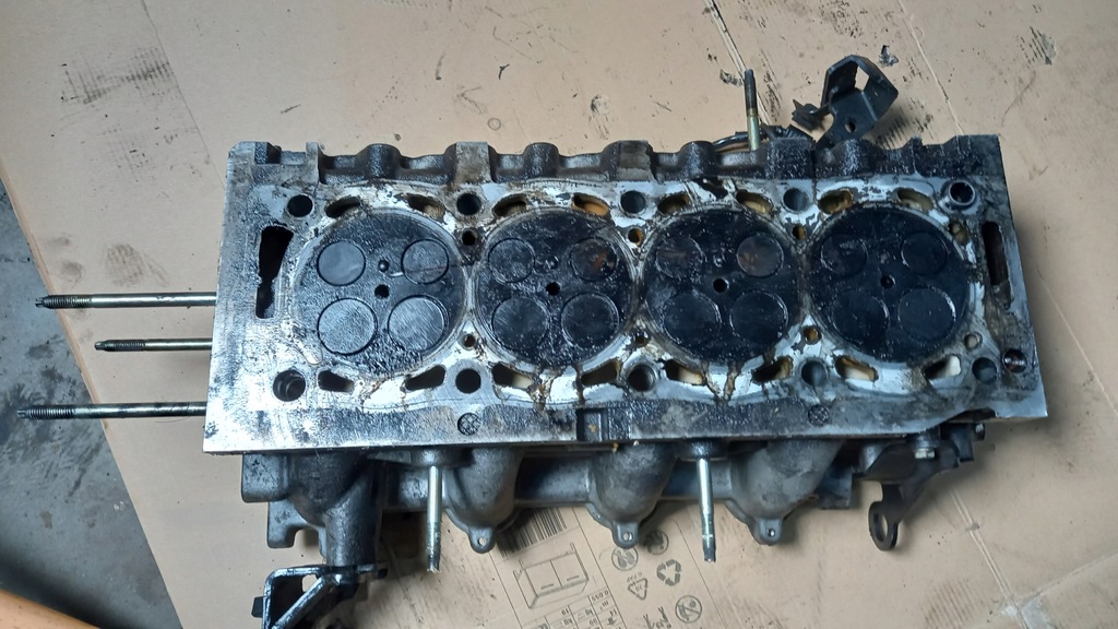 фото №9, Головка двигателя citroen c5 2.0d