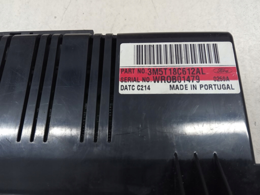 фото №6, Ford c-max mk1 focus mk2 04-07r- панель climatronic
