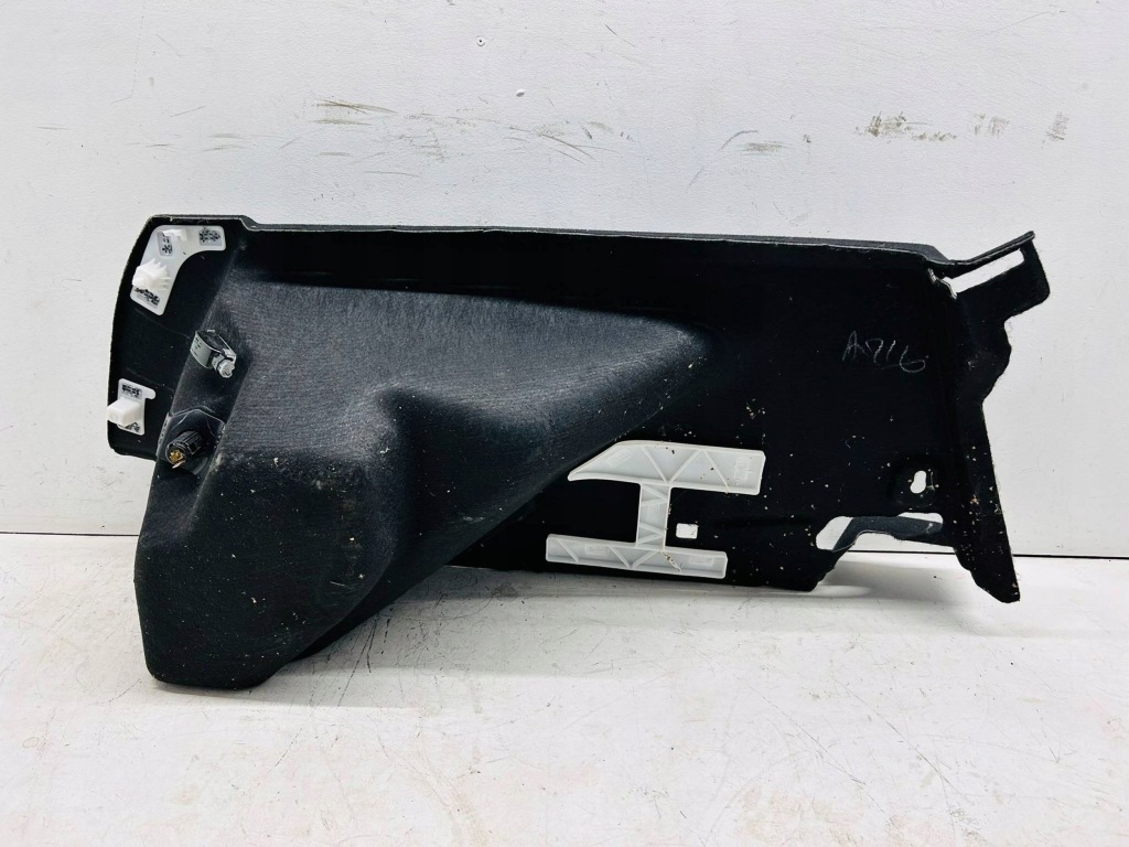 фото №9, Corolla e21 1.8h kombi обшивка обивка багажника правая правый